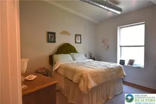 43 N Delaware Dr, Easton, PA 18042 - Photo 12