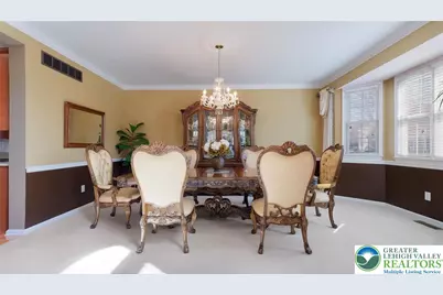 3423 Courtney, Upper Saucon Township, PA 18034 - Photo 12