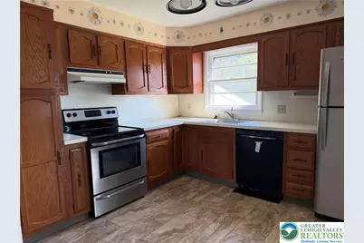 1556 Bayberry Lane, Bethlehem City, PA 18018 - Photo 8