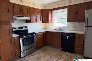 1556 Bayberry Ln, Bethlehem City, PA 18018 - Photo 8