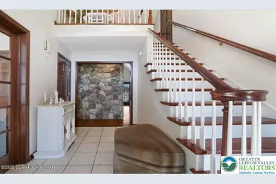 355 Washington Road, Carbondale, PA 18407 - Photo 10