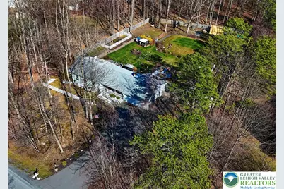 1220 Juno Drive, Chestnuthill Twp, PA 18330 - Photo 8