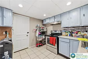 732 N 10th St, Allentown City, PA 18102 - Photo 10