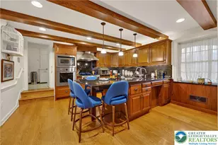 2011 Sycamore St, Bethlehem City, PA 18017 - Photo 18