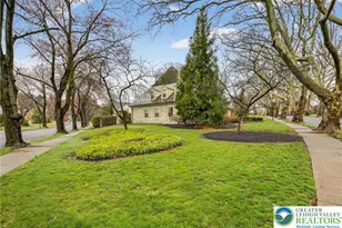 2011 Sycamore St, Bethlehem City, PA 18017 - Photo 4