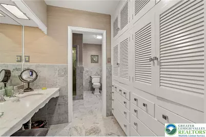 2011 Sycamore Street, Bethlehem City, PA 18017 - Photo 38