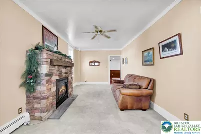 4006 Hecktown Road, Bethlehem Township, PA 18020 - Photo 10