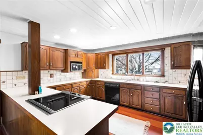 4006 Hecktown Road, Bethlehem Township, PA 18020 - Photo 14