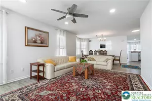 311 Windsor Pl, Macungie Boro, PA 18062 - Photo 6