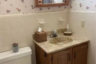 6 Aspen Ct, Easton, PA 18040 - Photo 6