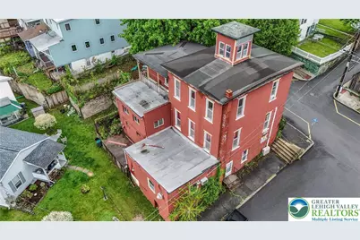 300 Lafayette Street, Tamaqua, PA 18252 - Photo 2