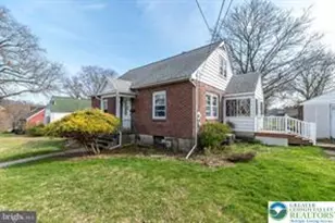 520 Thomas St, Coopersburg Boro, PA 18036 - Photo 2