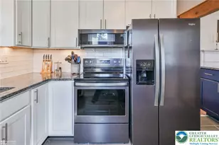 529 Oakwood St, Palmer Twp, PA 18045 - Photo 16