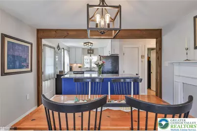 529 Oakwood Street, Palmer Twp, PA 18045 - Photo 6