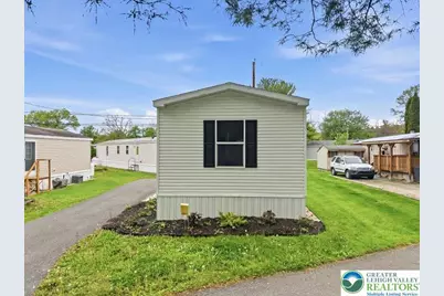 3422 Franklin Square, Moore Township, PA 18067 - Photo 1