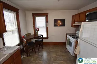 63 E Broad St, East Stroudsburg, PA 18301 - Photo 12
