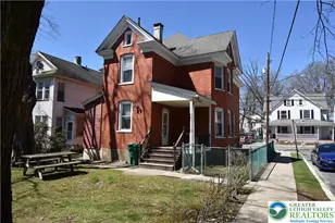 63 E Broad St, East Stroudsburg, PA 18301 - Photo 24