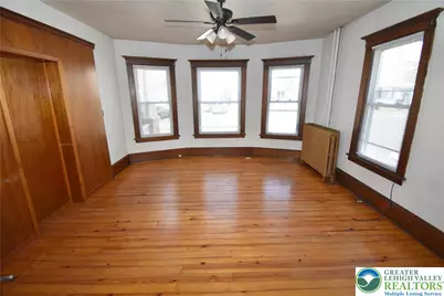 63 E Broad Street, East Stroudsburg, PA 18301 - Photo 4