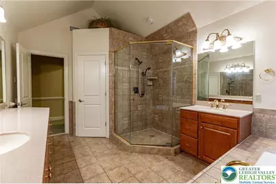49 Crest Boulevard, Palmer Twp, PA 18045 - Photo 38