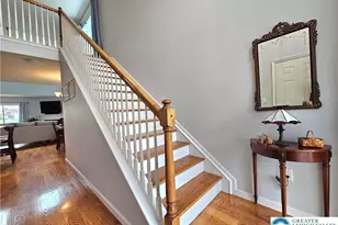 805 Fieldstone Trail, Forks Twp, PA 18040 - Photo 4