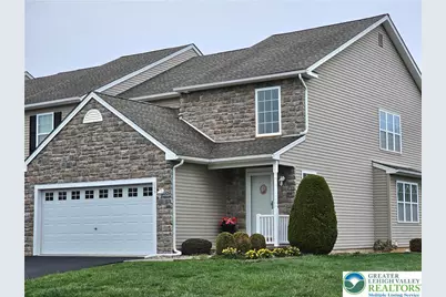 805 Fieldstone Trail, Forks Twp, PA 18040 - Photo 1