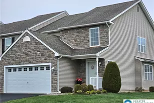 805 Fieldstone Trail, Forks Twp, PA 18040 - Photo 1