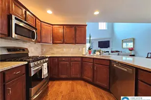 805 Fieldstone Trail, Forks Twp, PA 18040 - Photo 8