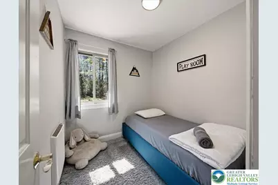 369 Sidney Avenue, Pocono Summit, PA 18346 - Photo 18