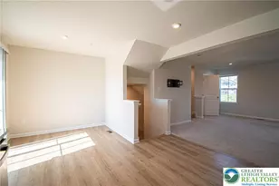 2118 Cross Country Rd, Northampton Township, PA 18067 - Photo 10