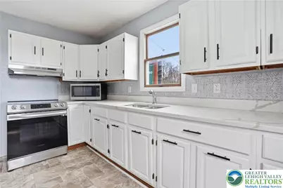 1818 E Susquehanna Street, Salisbury Township, PA 18103 - Photo 12