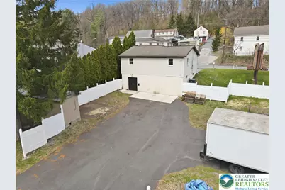 1818 E Susquehanna Street, Salisbury Township, PA 18103 - Photo 44