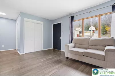 1818 E Susquehanna Street, Salisbury Township, PA 18103 - Photo 8