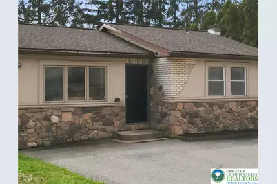 1818 E Susquehanna Street, Salisbury Township, PA 18103 - Photo 4