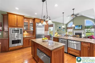 1572 Courtney Ct, Lower Saucon Township, PA 18055 - Photo 10