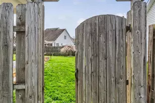 1928 Vintage Dr, Bethlehem Township, PA 18045 - Photo 54