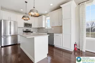 250 Redclover Ln, Allentown City, PA 18104 - Photo 18