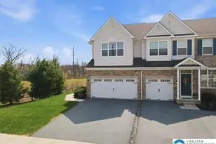 250 Redclover Ln, Allentown City, PA 18104 - Photo 4