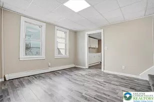 725 Wilkes Barre St, Easton, PA 18042 - Photo 12