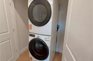 922 Centre St, Easton, PA 18042 - Photo 8