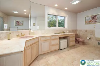 4250 Raynessa Court, Bethlehem Township, PA 18045 - Photo 54