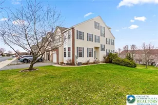 5261 Dartmouth Dr, Macungie Boro, PA 18062 - Photo 2