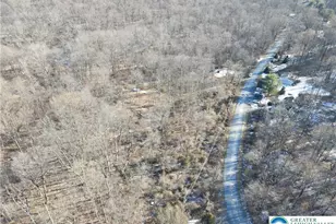 410 Buttermilk Rd, Williams Township, PA 18042 - Photo 2