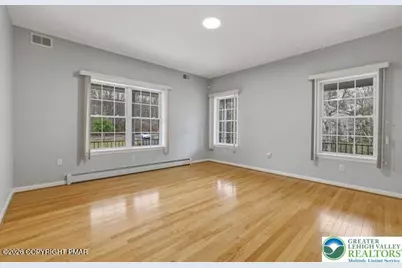 267 Scenic Drive, Tobyhanna Twp, PA 18610 - Photo 10