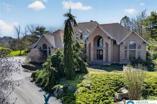 3190 Sheffield Dr, Emmaus Boro, PA 18049 - Photo 1