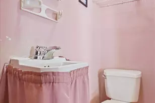 79 W Miner St, Coaldale, PA 18218 - Photo 26