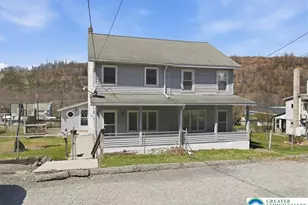 79 W Miner St, Coaldale, PA 18218 - Photo 6