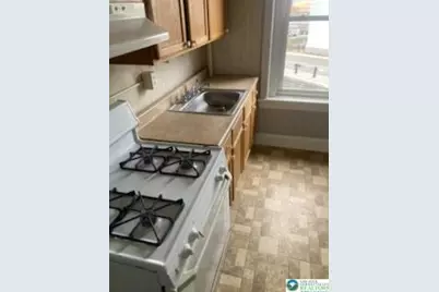 527 Broadway, Bethlehem, PA 18015 - Photo 8