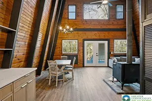 3257 Trafalgar Ave, Middle Smithfield, PA 18302 - Photo 8