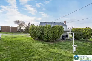 2273 Vista Dr, Bethlehem City, PA 18018 - Photo 12