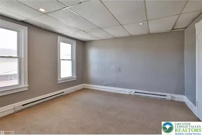 302 W Abbott Street, Lansford, PA 18232 - Photo 26